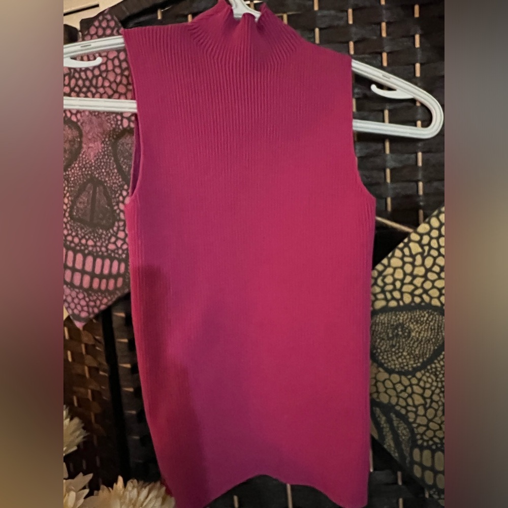 Happily Grey mock turtle neck ribbed tank, sleeveless top size small raspberry